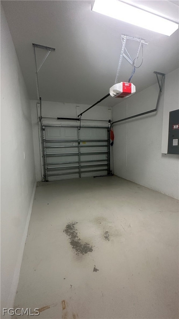 4734 22nd Street Sw - Photo 3