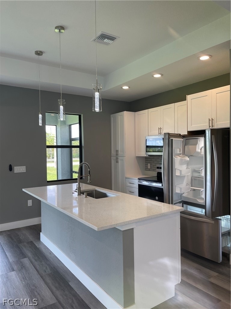 610 Floyd Avenue S - Photo 4