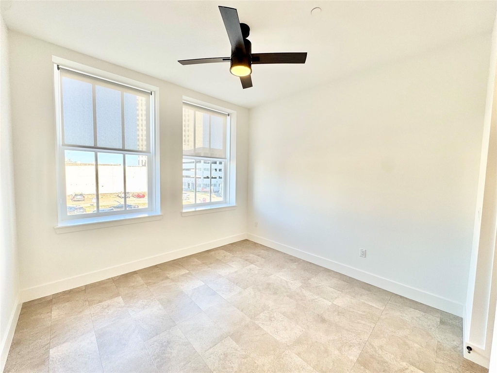 2102 Mechanic Street - Photo 5