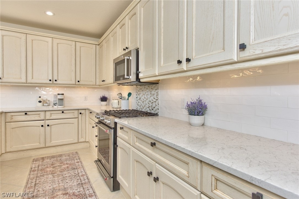 9242 Tesoro Lane - Photo 7