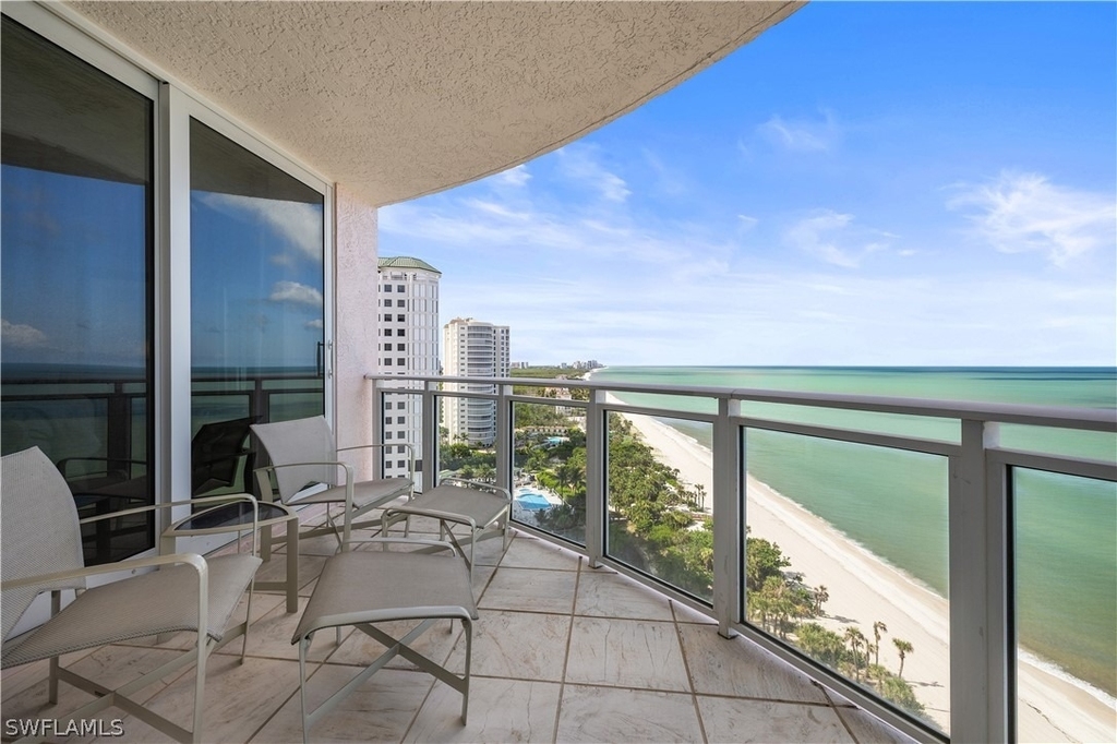 8231 Bay Colony Drive - Photo 2