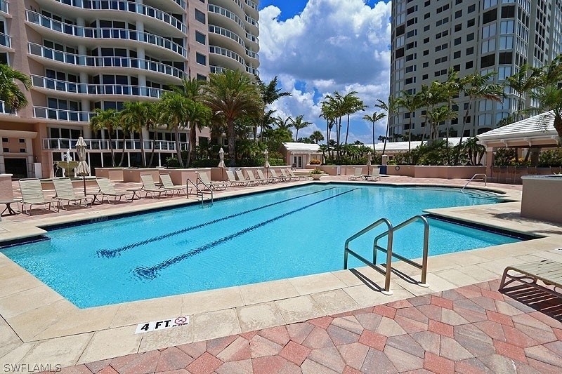 8231 Bay Colony Drive - Photo 29