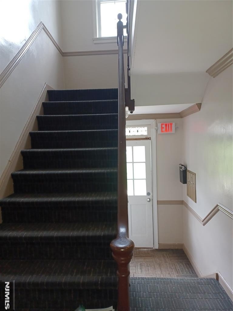 190 Millburn - Photo 2