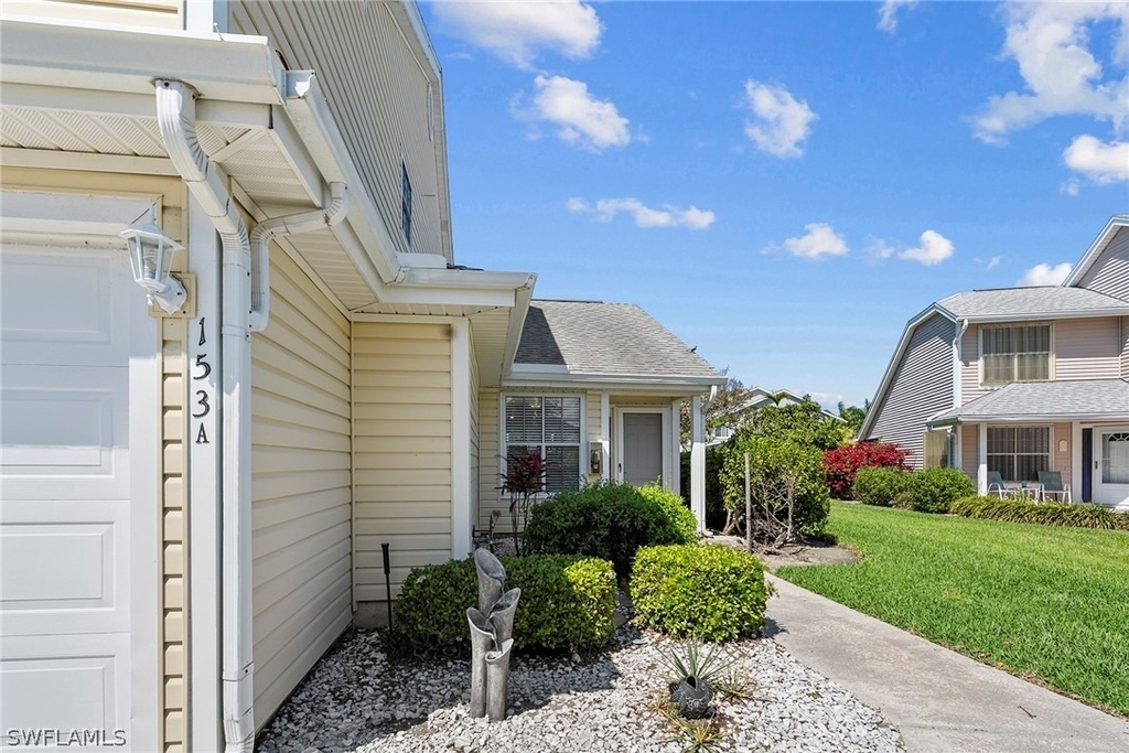 153 Bristol Lane - Photo 3