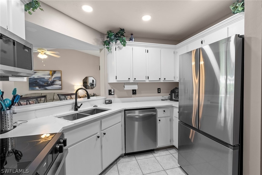 153 Bristol Lane - Photo 7