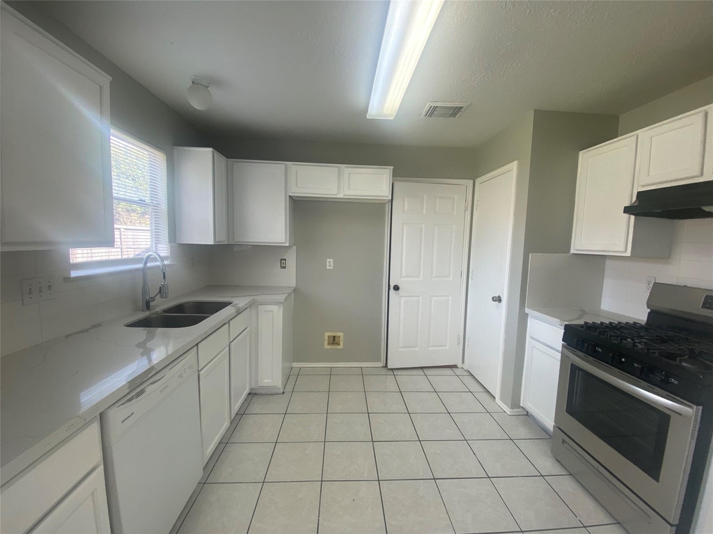 14007 Oleoke Lane - Photo 4