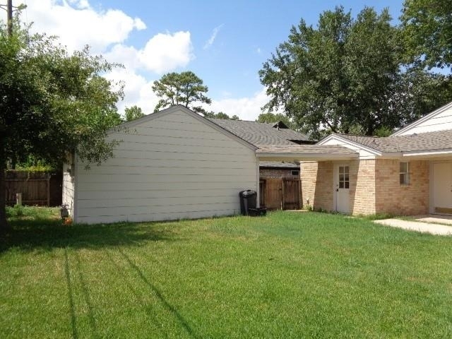 11815 Gardenglen Drive - Photo 11
