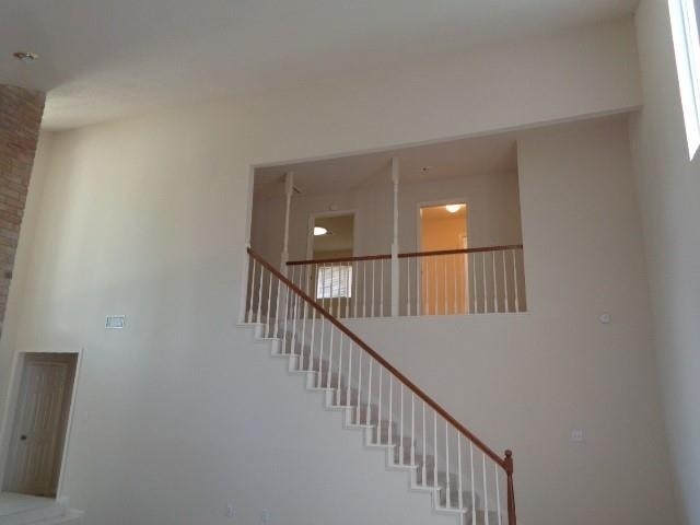 11815 Gardenglen Drive - Photo 4