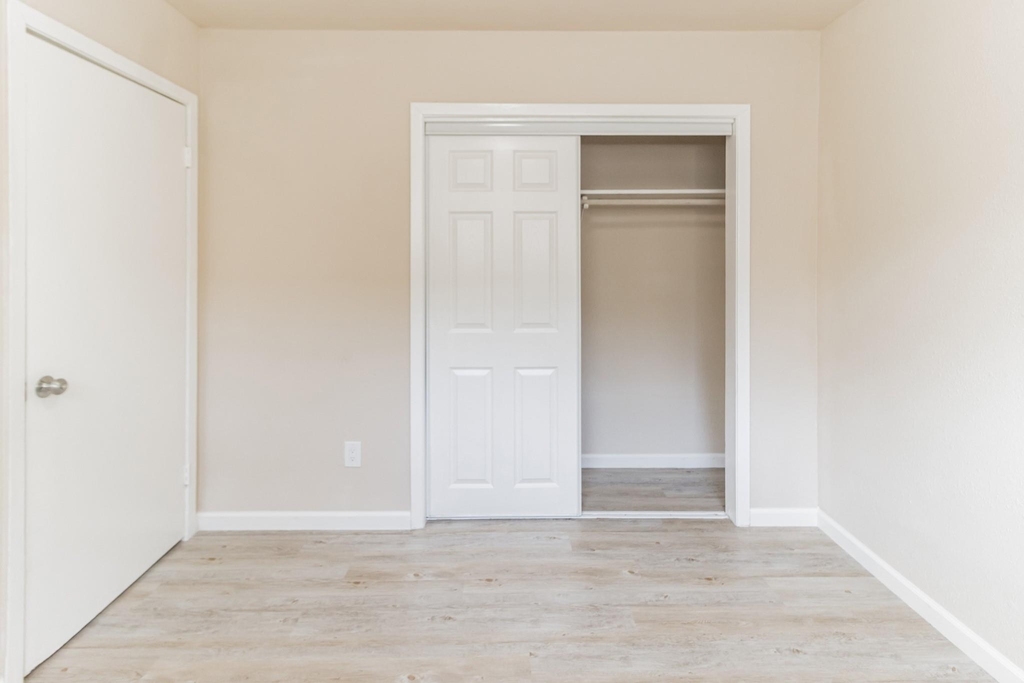 6815 Beachwood Street - Photo 17