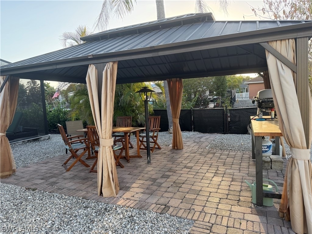 27650 Imperial Shores Boulevard - Photo 2