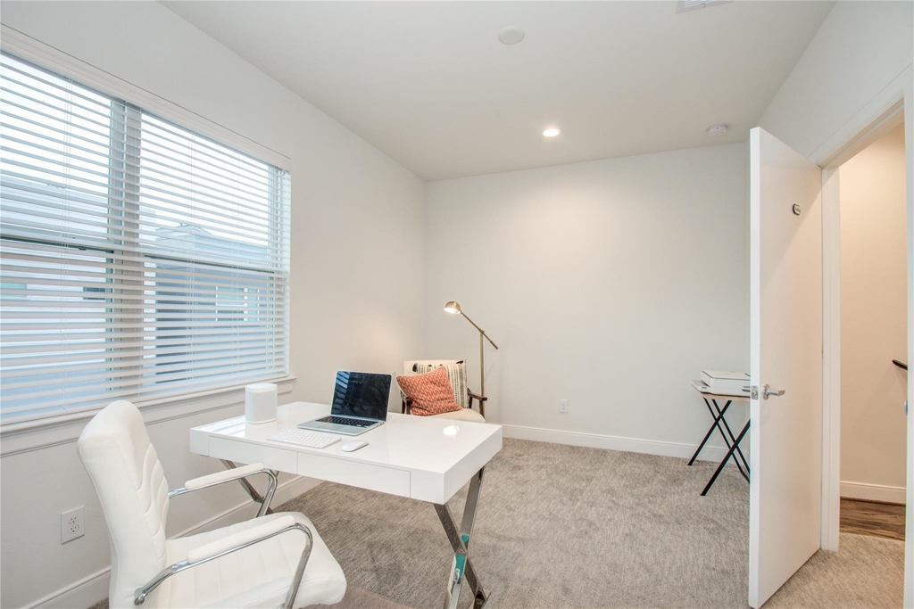 2717 Eado Grove Lane - Photo 19