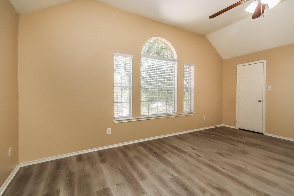 2610 Heatherknoll Drive - Photo 10