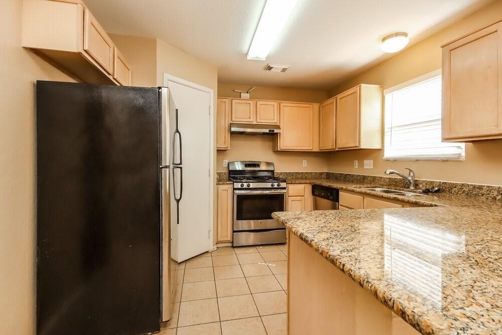 2610 Heatherknoll Drive - Photo 5