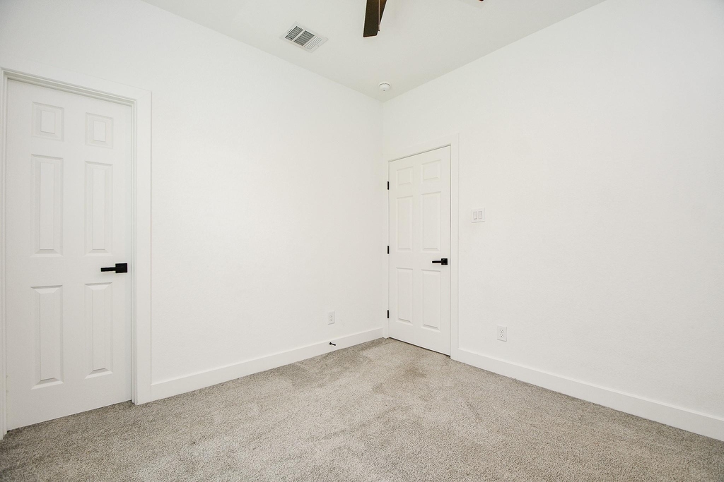 9734 Pelsey Street - Photo 23