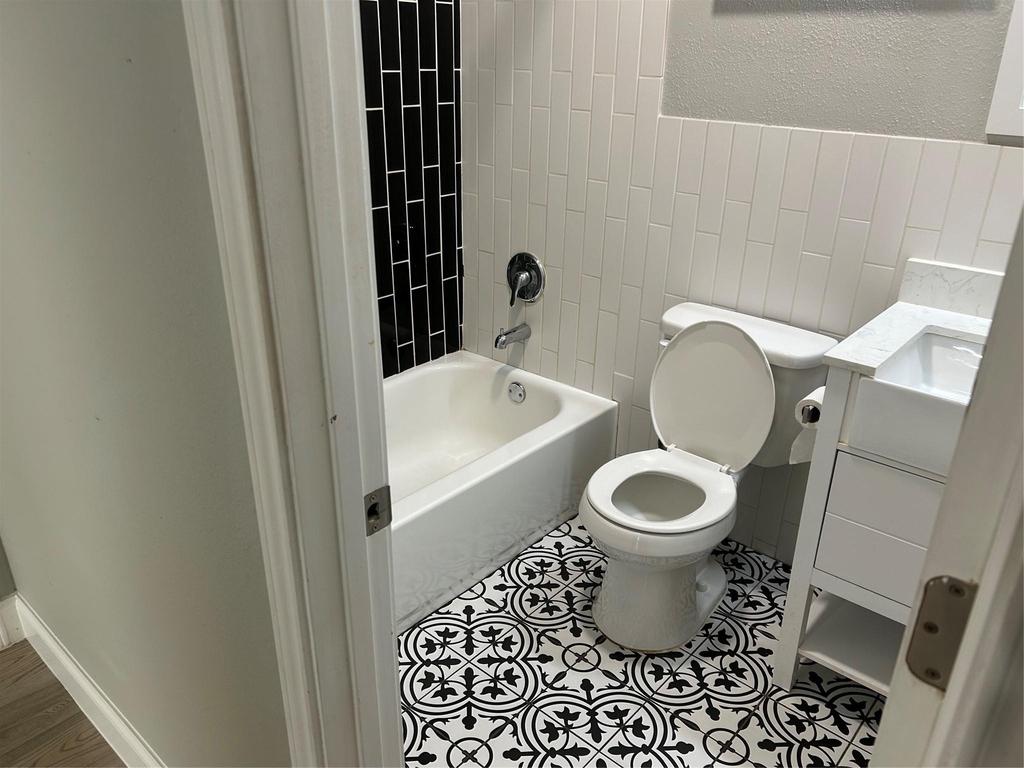 5105 Sherman Street - Photo 8