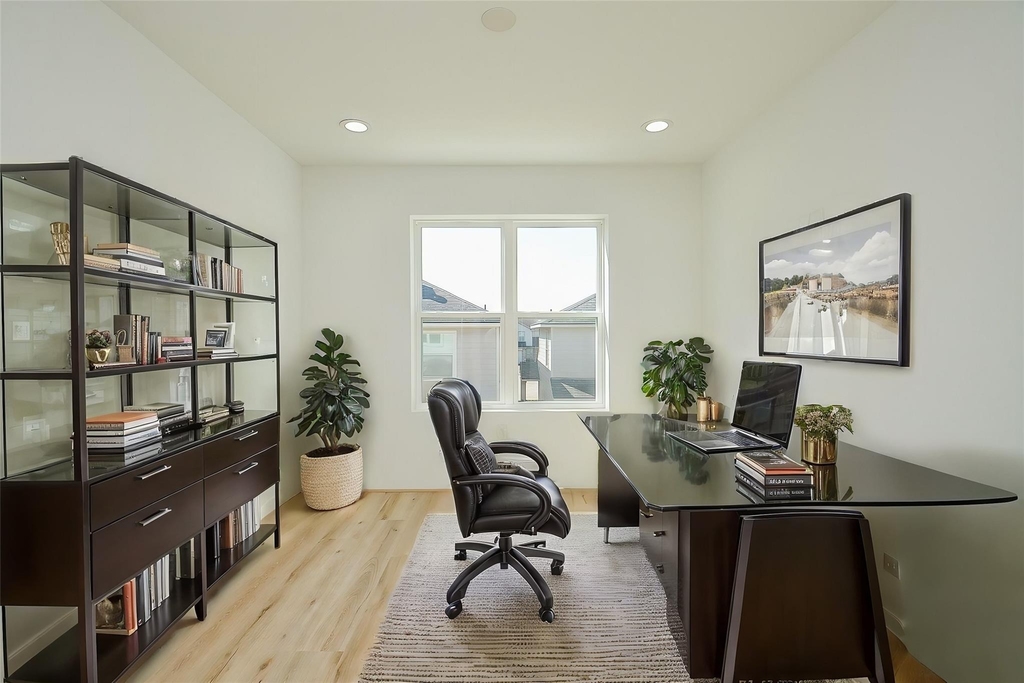 15000 S Richmond Avenue - Photo 1