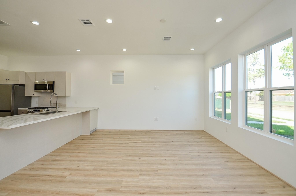 15000 S Richmond Avenue - Photo 24