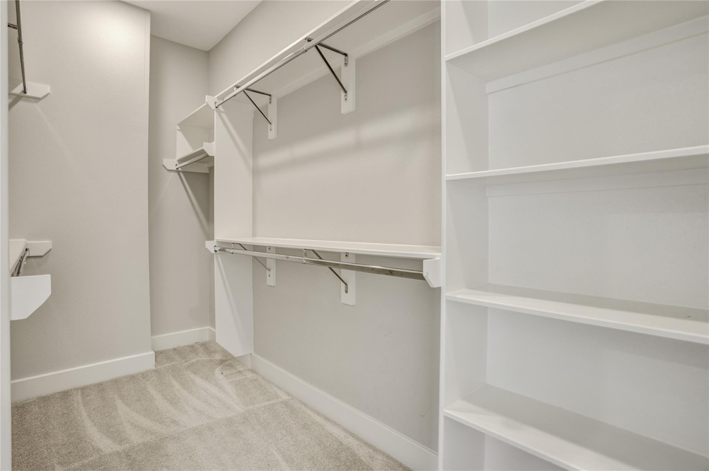 2413 Chapman Street - Photo 9