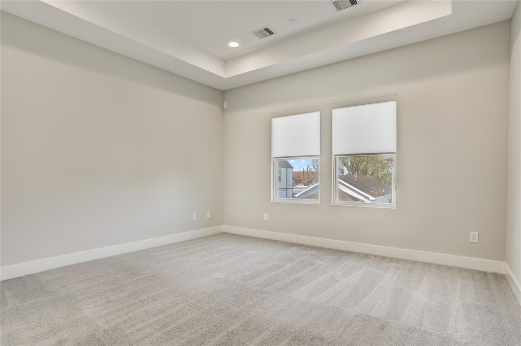 2413 Chapman Street - Photo 7