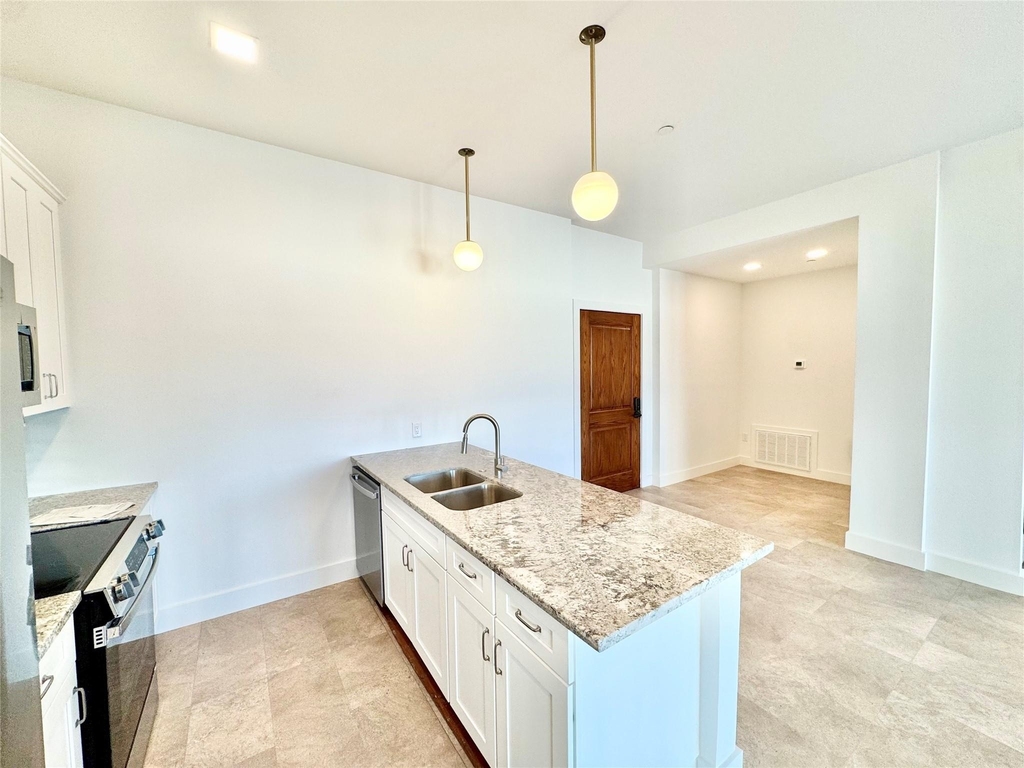 2102 Mechanic Street - Photo 1