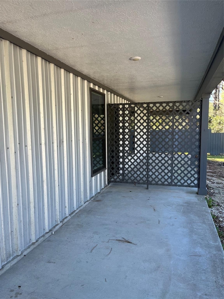 18222 Bonnie Alice Drive - Photo 14