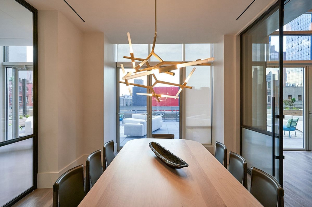 West 47th Street - Photo 10