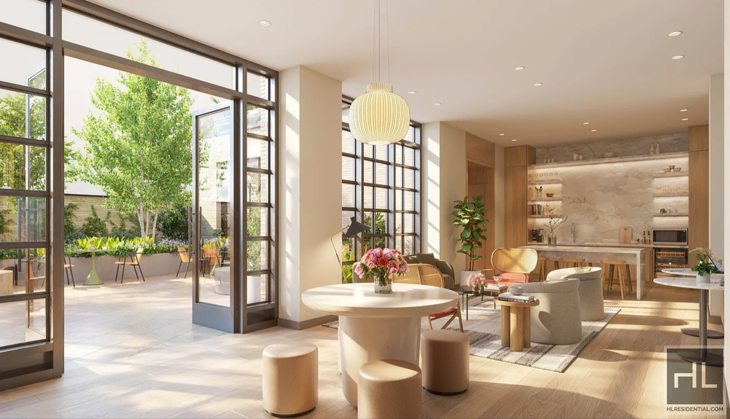 East 50 Street - Photo 13