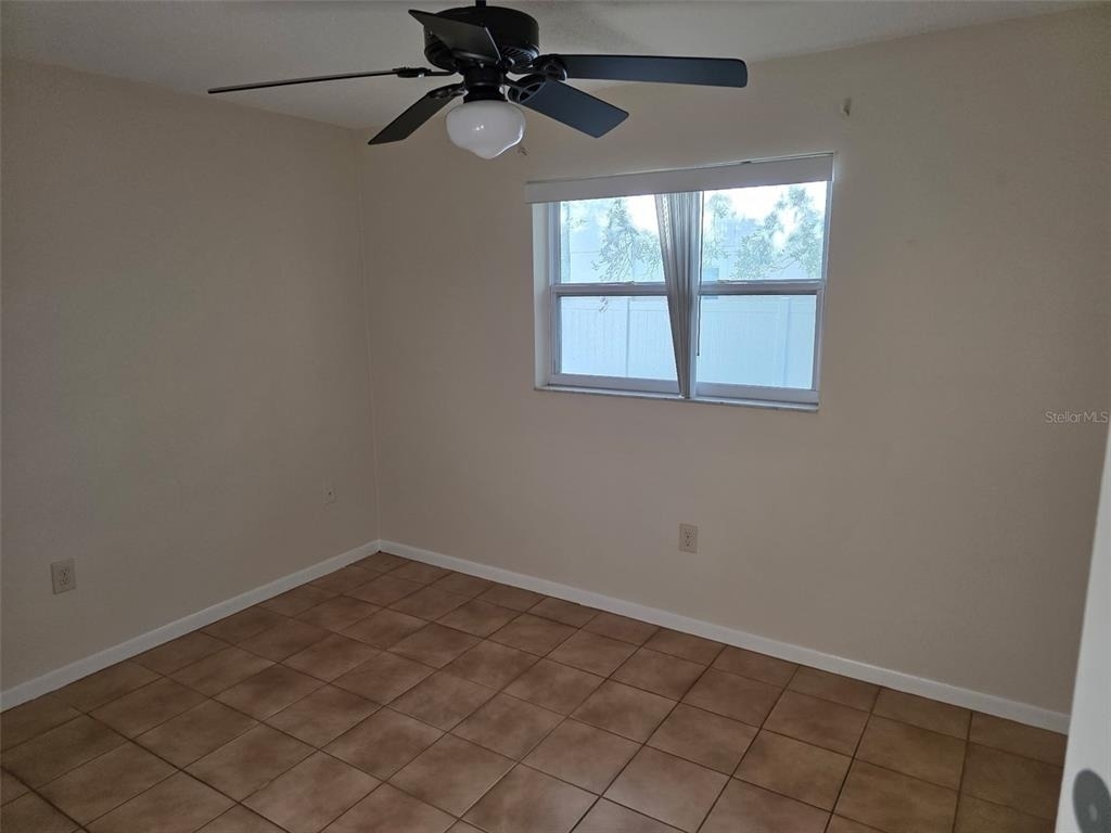 333 Lagoon Drive - Photo 8