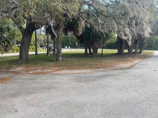 333 Lagoon Drive - Photo 12