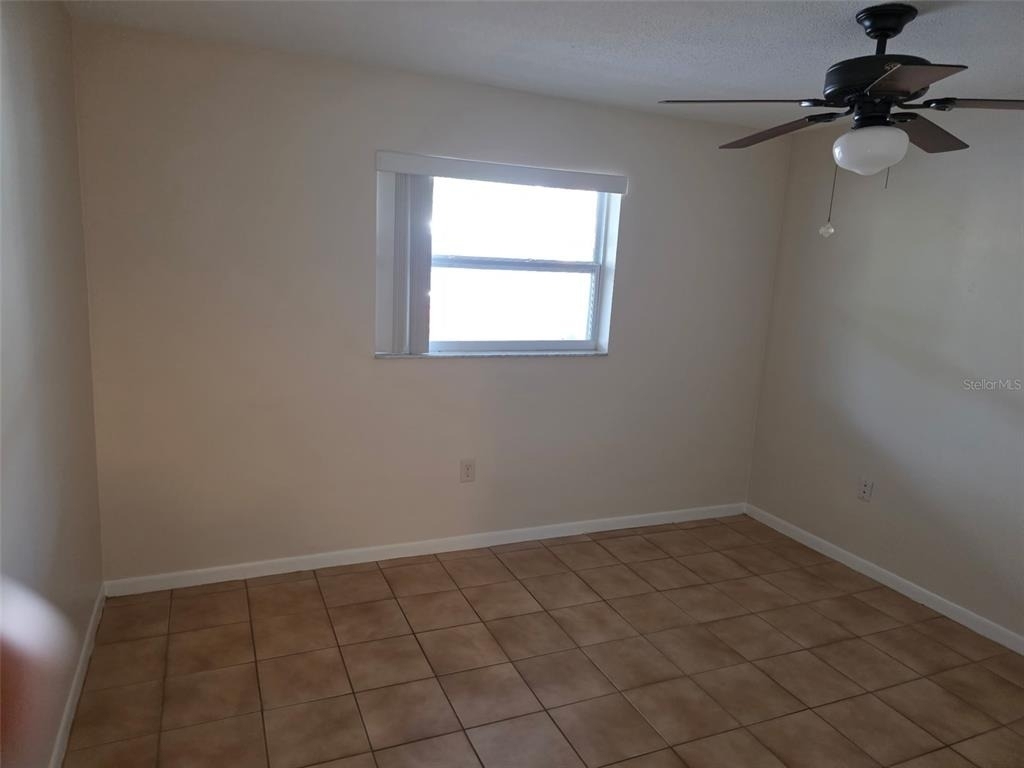 333 Lagoon Drive - Photo 10