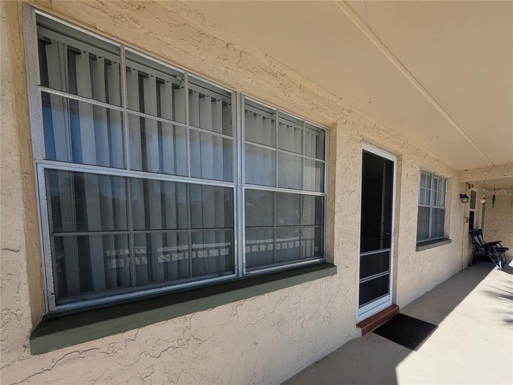11620 Park Boulevard - Photo 1