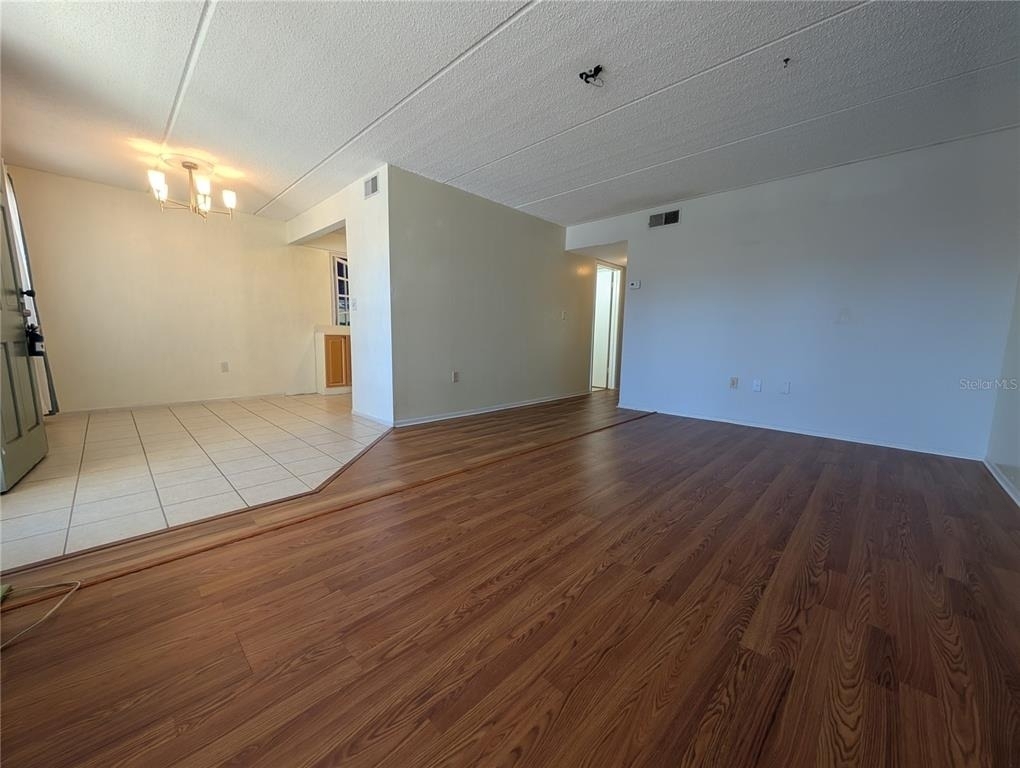11620 Park Boulevard - Photo 9