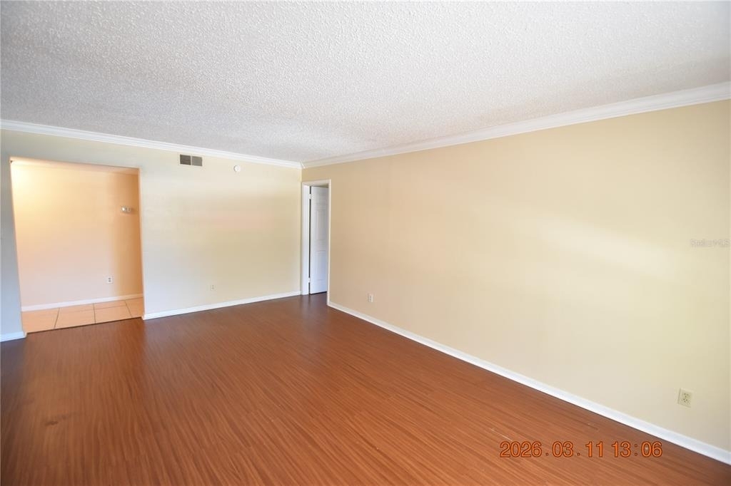 3910 44th Street N - Photo 8