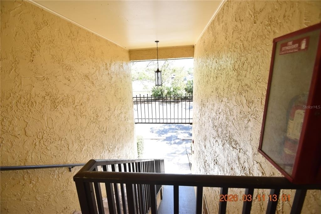 3910 44th Street N - Photo 3