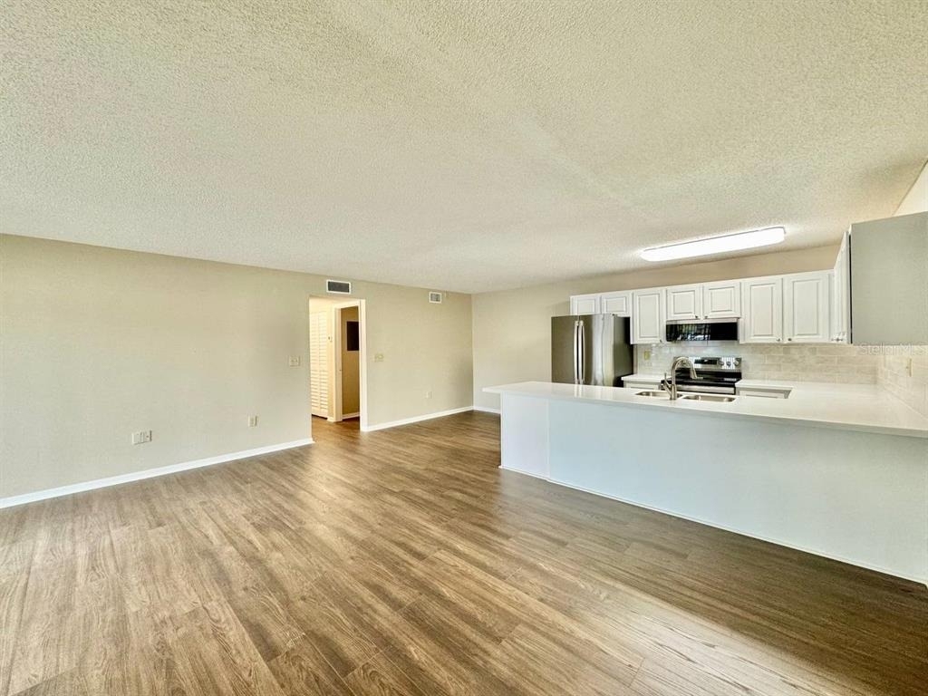 3323 Crystal Court E - Photo 3