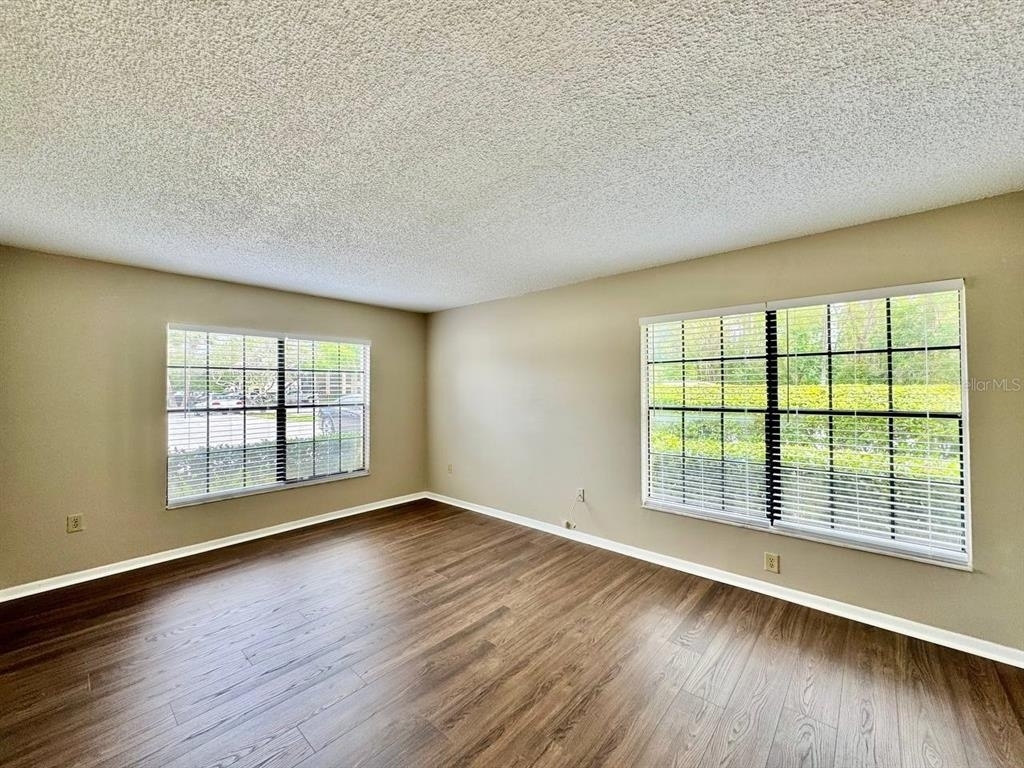 3323 Crystal Court E - Photo 19