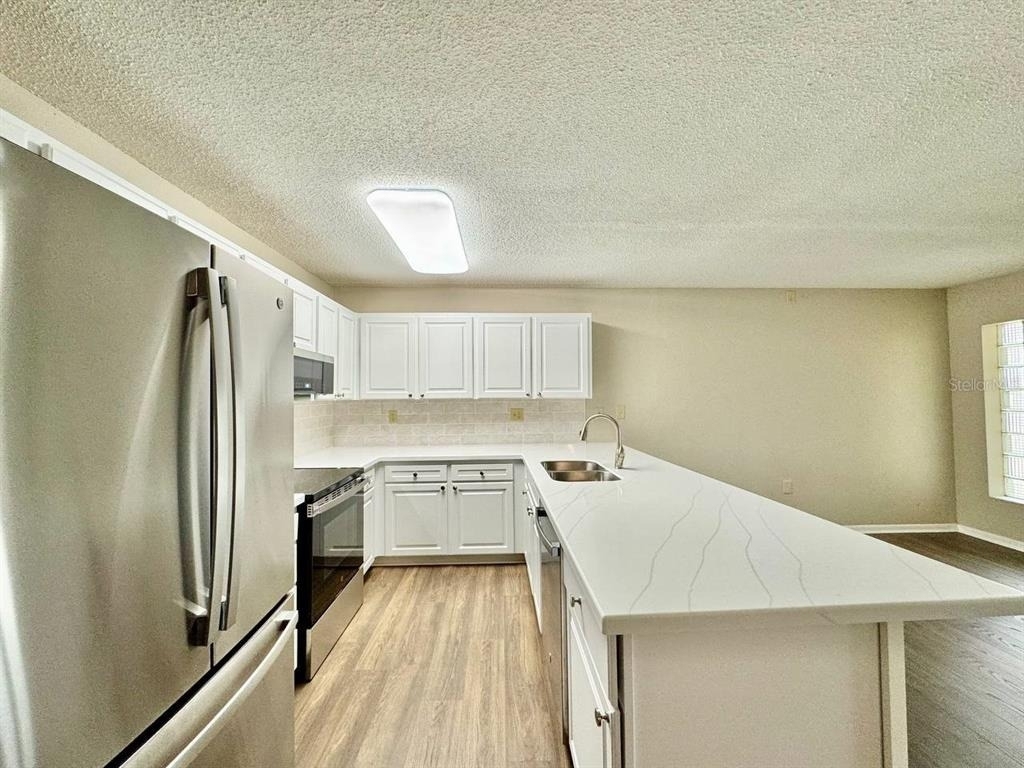 3323 Crystal Court E - Photo 9