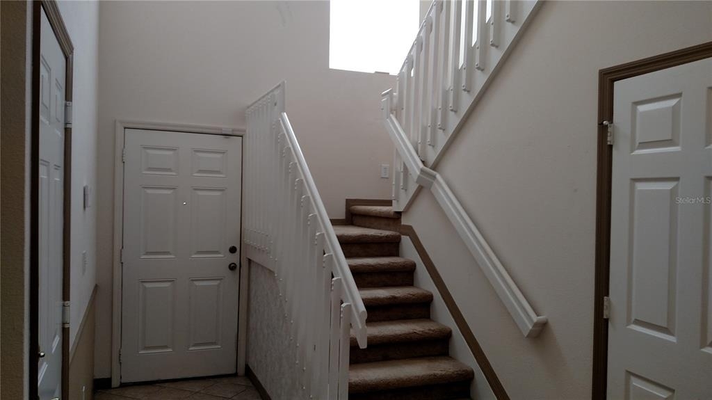30105 Mossbank Drive - Photo 2