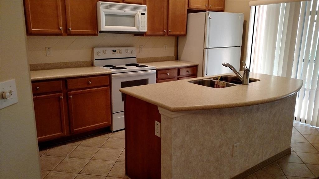 30105 Mossbank Drive - Photo 10