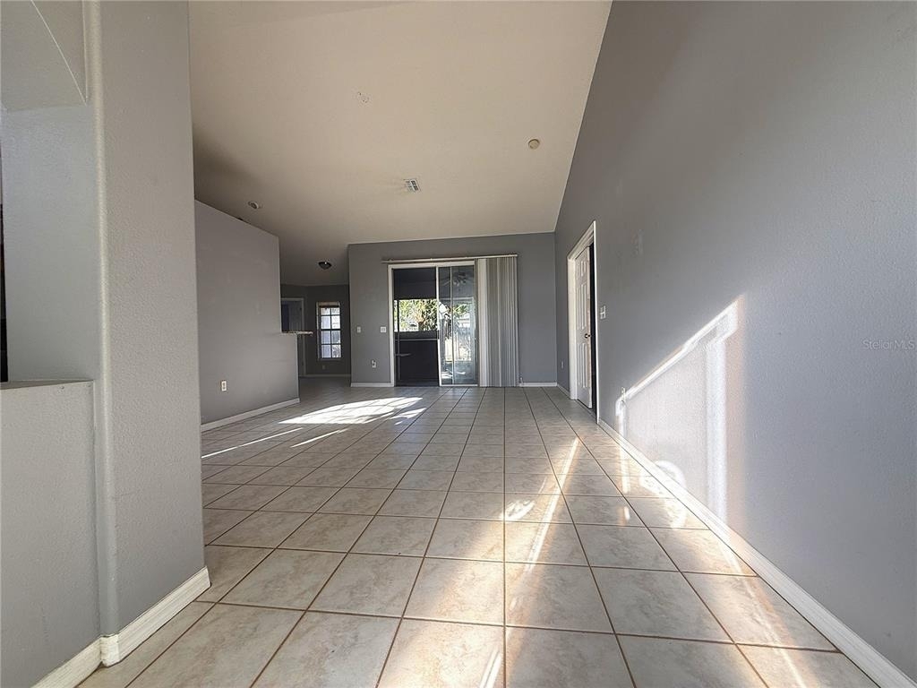 8839 Greenleaf Court - Photo 6