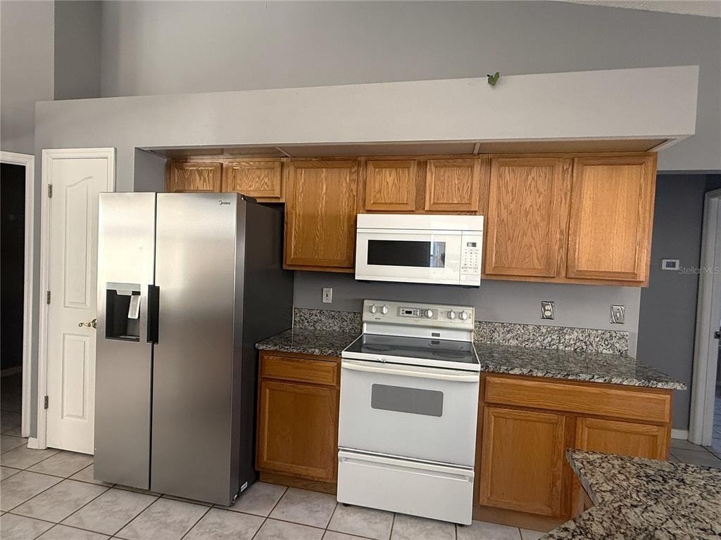 8839 Greenleaf Court - Photo 4