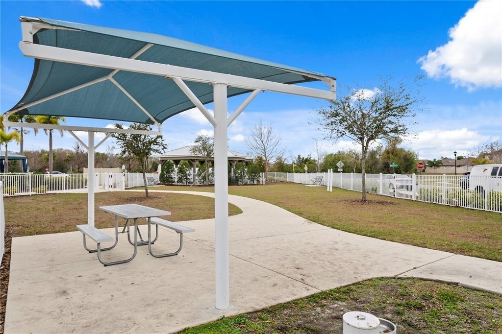7109 Paradise Island Court - Photo 48