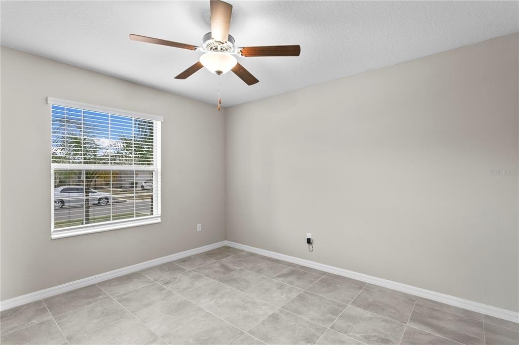 7109 Paradise Island Court - Photo 4