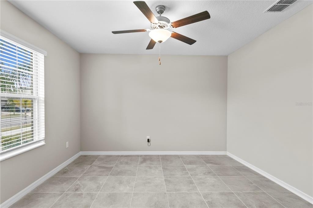 7109 Paradise Island Court - Photo 3