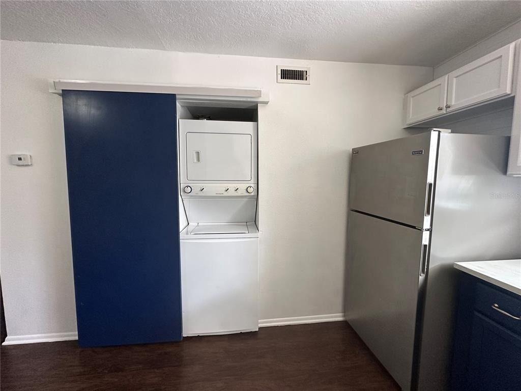 1000 Lake Of The Woods Boulevard - Photo 5