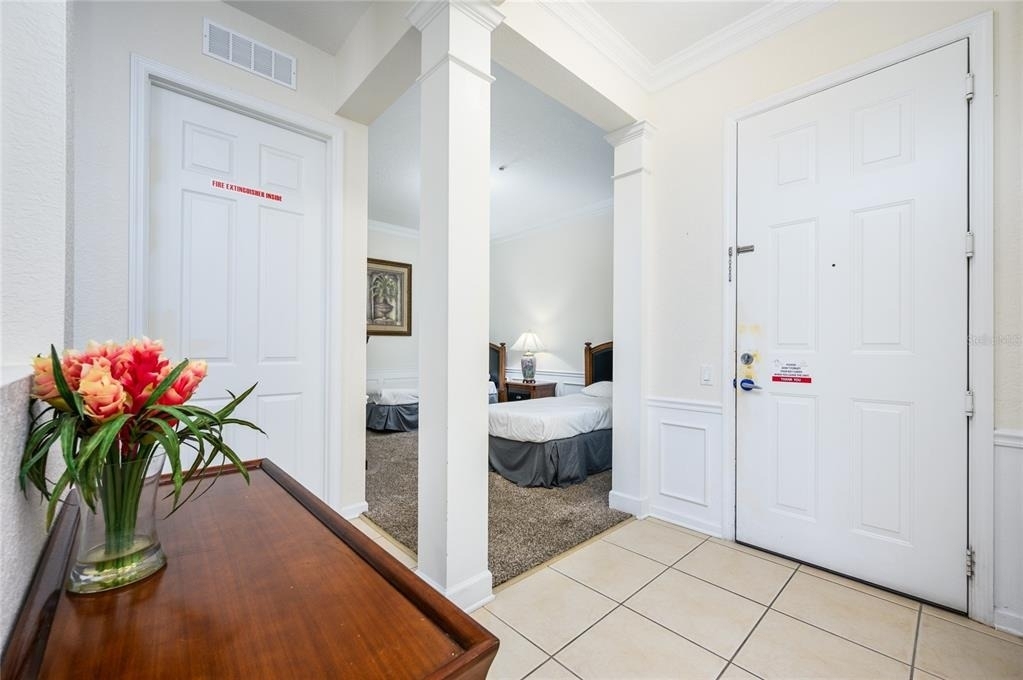 4804 Cayview Avenue - Photo 6
