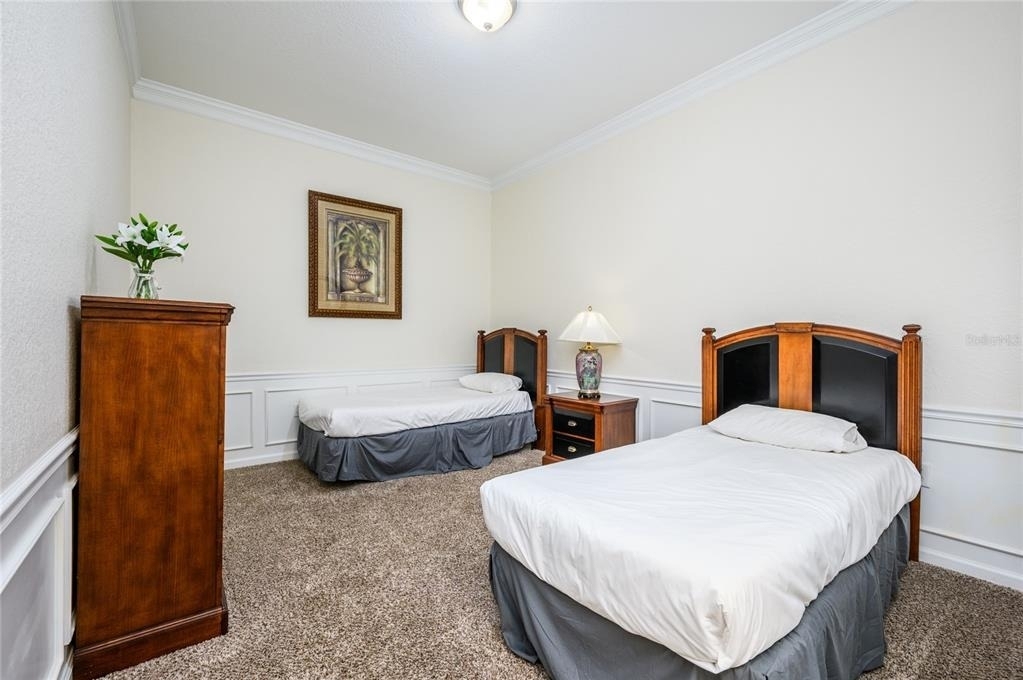 4804 Cayview Avenue - Photo 8