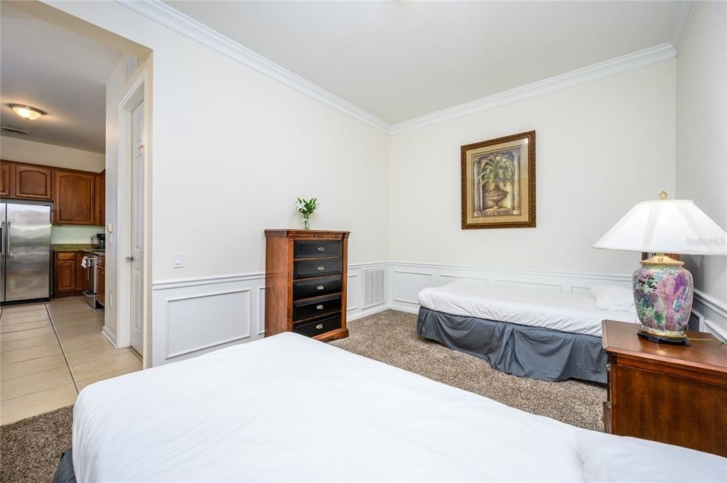 4804 Cayview Avenue - Photo 9