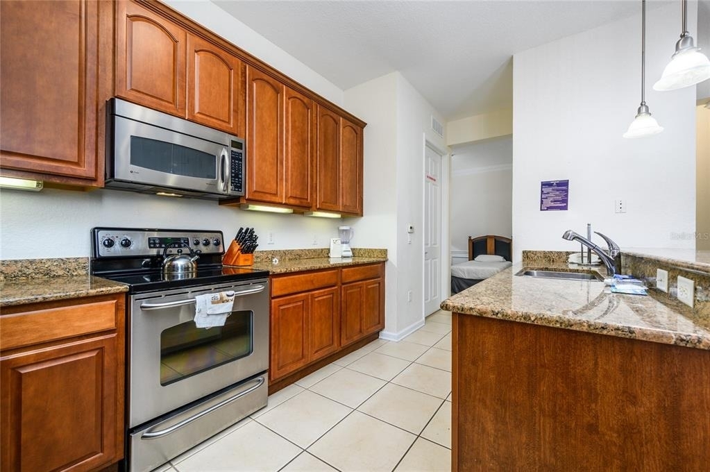 4804 Cayview Avenue - Photo 12