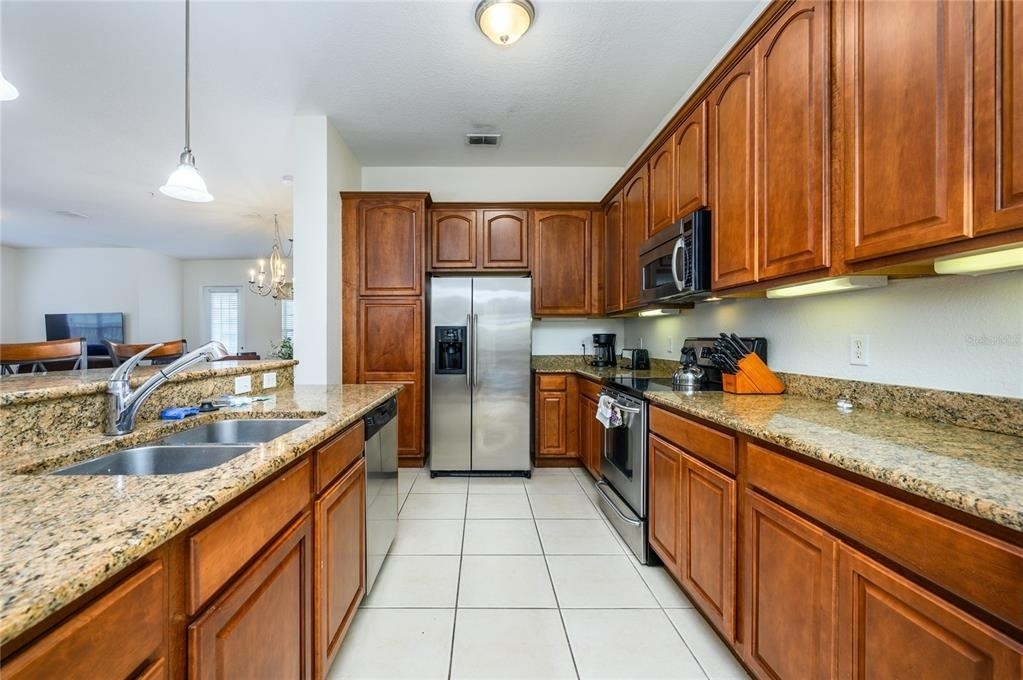 4804 Cayview Avenue - Photo 13